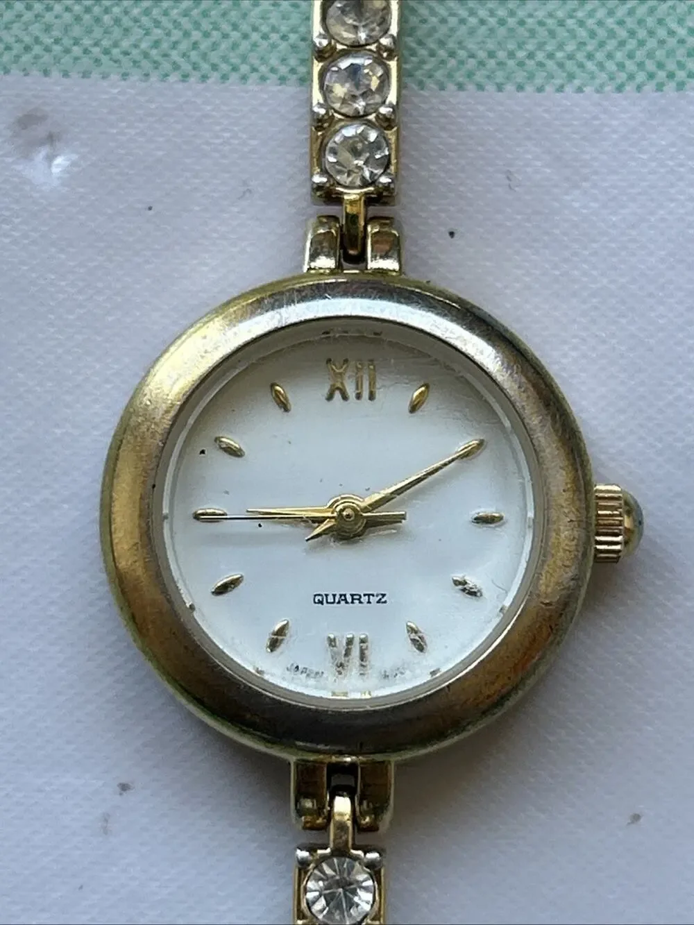 Gold Tone Rhinestone Band Women’s Quartz Watch